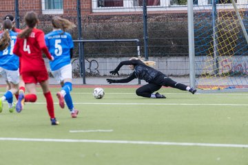 Bild 50 - wCJ Eimsbuettler TV - Holstein Kiel : Ergebnis: 0:1